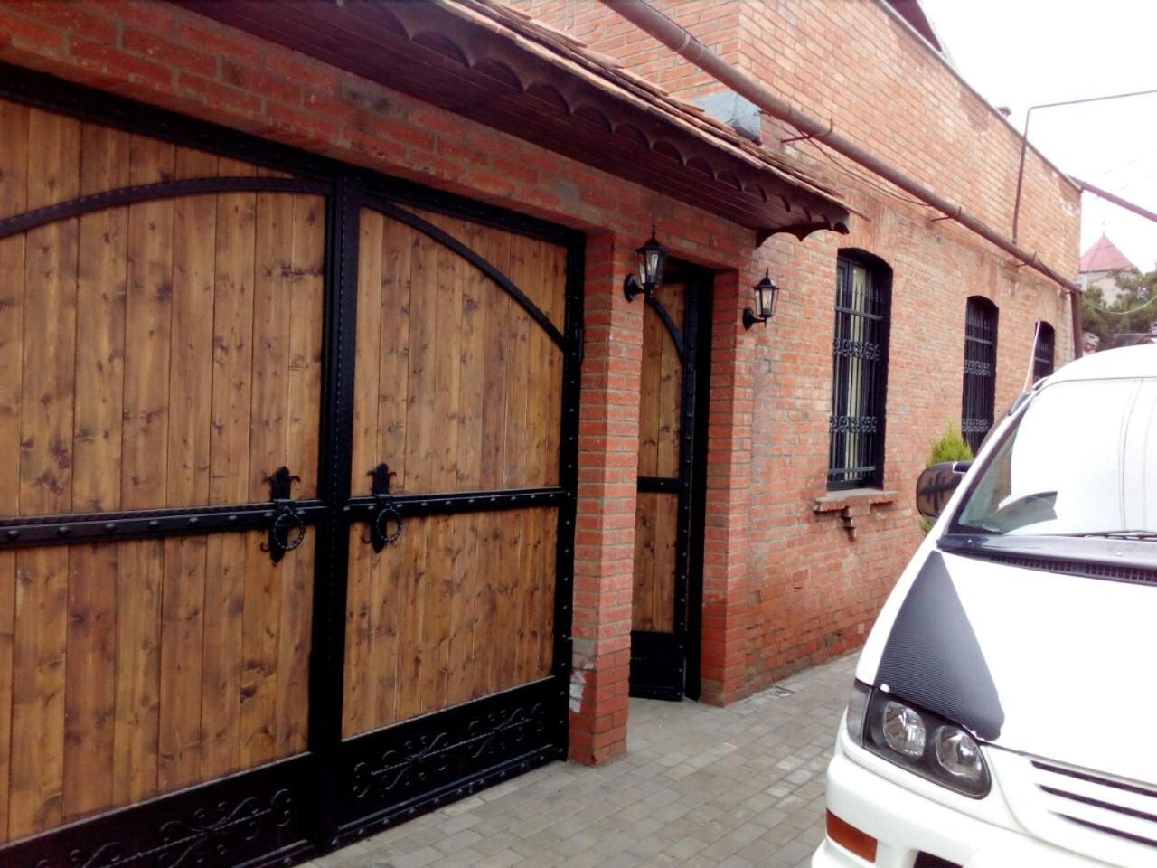 Apart Hotel Avlabari Yard 第比利斯 外观 照片